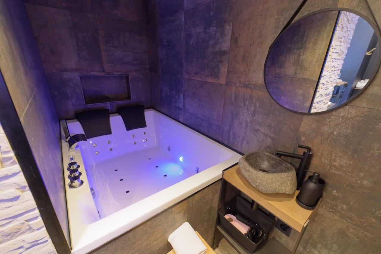 Spa&love - Balnéo - Queen Size - Cocooning Appartement *